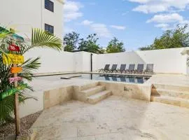 Bonaire Beach Apartment 2 with communal pool and diving facilities