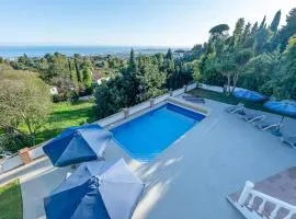 Stunning Villa with Panoramic Views of the Med
