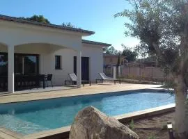 Villa spacieuse à Zonza avec piscine privée