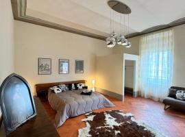 La città d'oro apartments, hotel v destinaci Arezzo