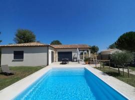 Villa avec piscine, hotel di Gaujac