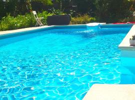 Villa du bonheur，位于戈亚夫的酒店