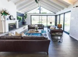 Whitevale Luxury Estate
