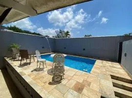Casa com Piscina na Enseada