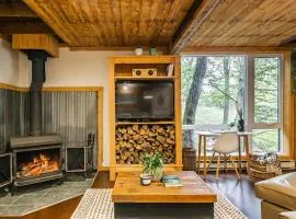 Le 14 Chalets Howard - Spa-Shower-Hammock-Bromont