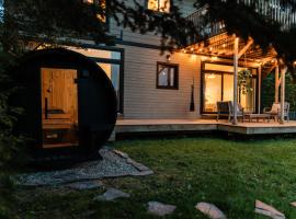 Chalet Chti - bord de l'eau mont Orford, hotel v destinaci Eastman