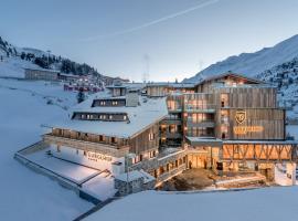 Hotel Gurglhof Superior, hotel u gradu Obergurgl