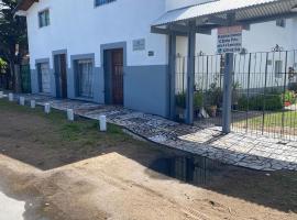 la cinco (5), hotel in Villa Gesell