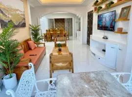 SPACIOUS Prime Location with FREE Parking
