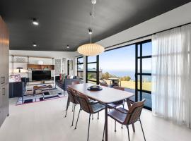 The Outlook on Mount Louis - 1 Bedroom - Stunning Views, hotel v destinaci Tinderbox