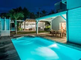 Villa meublé Tourisme 4 etoiles Sous le Ficus piscine chauffée - Ouest Lagon