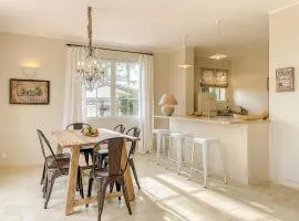 Villa Miradou - pool, sea and valley view, renovated villa