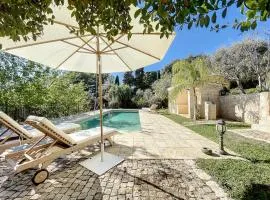Charming villa with pool, ideal family holiday