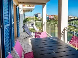 Trilocale a 200mt dal mare di Porto Recanati - P014