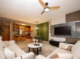 Dream Stay - Pool & Gym - 10min Aeropuerto y HOMS