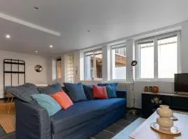 Le Charlot - Appartement design avec parking et terrasse