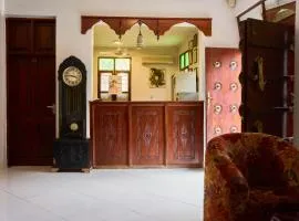 Safari Lodge