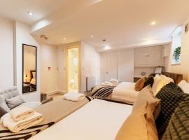 Enjoy Leeds at 4BR House - Near City Centre, hotel v destinaci Headingley