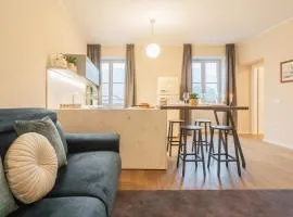 V Suite on Lake Como By Rent All Como