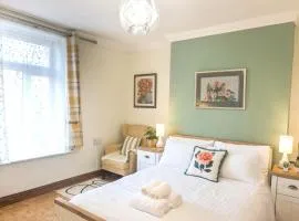 City Centre D1 - 2 Bedroom Spacious Modern Duplex House