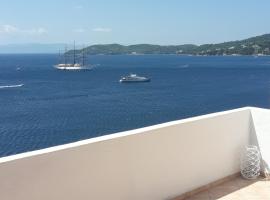 Infinity blue House Skiathos, Villa in Skiathos-Stadt