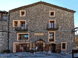 Casa Rural Cal Farragetes, hotel v destinaci Tuixen