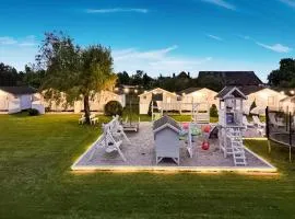 Lovely Home In Darlowo Wicie With Wifi