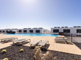 Home2Book Nordic Stay, Pool & Waves in Abades, Hotel in Abades