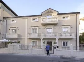 Morrone Inn