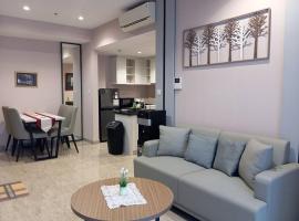 Cozy 2 BR Apartment at Branz BSD, Hotel in Cilenggang