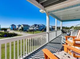 Oceanside Oak Island Getaway For Families and Pets!