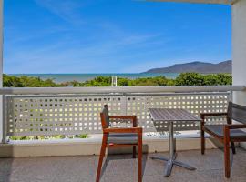 The Studio at Northshore Tower, ξενοδοχείο με υδρομασάζ σε Cairns North