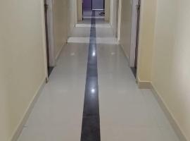 Hotel Ashirwad & guesthouse, Hotel in Pātri