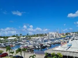Studio Le Colibri avec citerne tampon, les marines ,marina de saint François