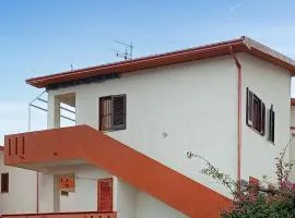Stunning Apartment In Sangineto