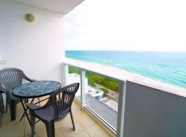 Castle 929 Stunning ocean view, pool, beach access, tennis, free parking