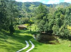 Chalé Portal Lazer Propriedade Inteira