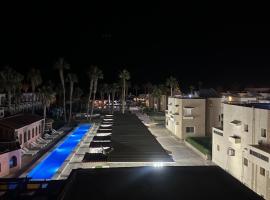 Mashrabiya one bed room apartment, hotel near Hurghada International Airport - HRG, Hurghada