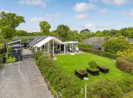 Amazing Home In Hadsund With Wifi