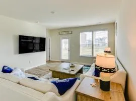5 Mi to Bethany Beach Home with Pool and Gym Access!