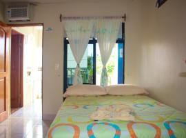 Hostal Nathaly, hotel v destinaci Puerto Baquerizo Moreno