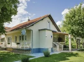 Villa in Croatia near Blue & Red Lakes