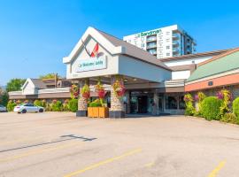 Sandman Hotel & Suites Kelowna, hotel en Kelowna