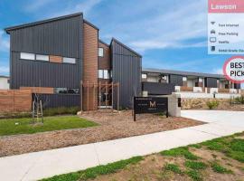 Modern New 3BR Townhouse with Free Parking, vila v destinaci Belconnen