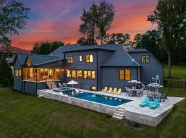 New Saltwater Pool Spa Views Wilson Hideaway