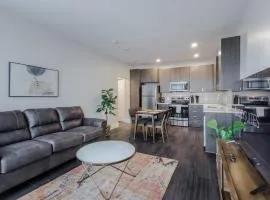 Cozysuites l Luxe 2BR in Downtown Cincinnati #4
