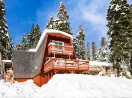 Chickadee by AvantStay Modern A-Frame Cabin