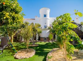 16:9 Los Molinos Suites, hotel in Almería