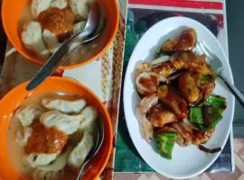 Myagdi Devisthan Guest House And Bhanchha Ghar