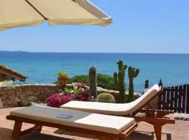 Exclusive Tuscany beach house - The sea at your doorstep